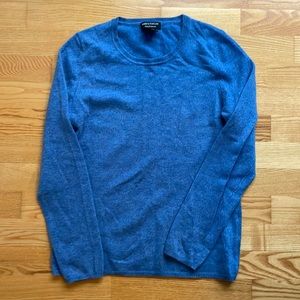 Lord&Taylor 100% cashmere sweater. Size L